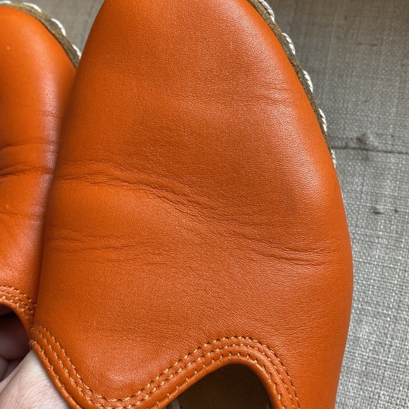 Sabah Orange Leather Loafer Slip On Flats Size 41 9.5 EUC - Picture 3 of 6